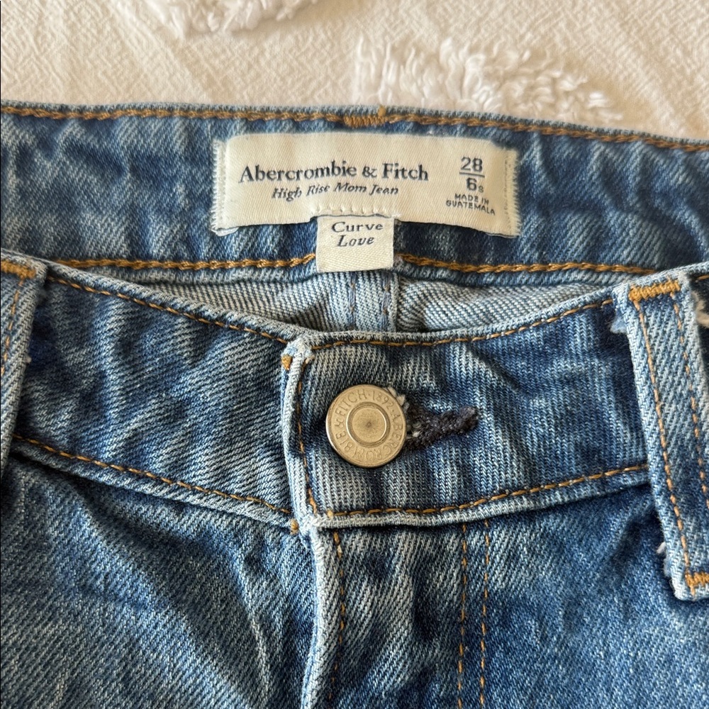 Abercrombie & Fitch Women's Denim High Rise Jeans